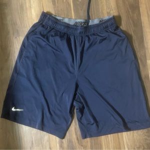 mens dri fit nike shorts